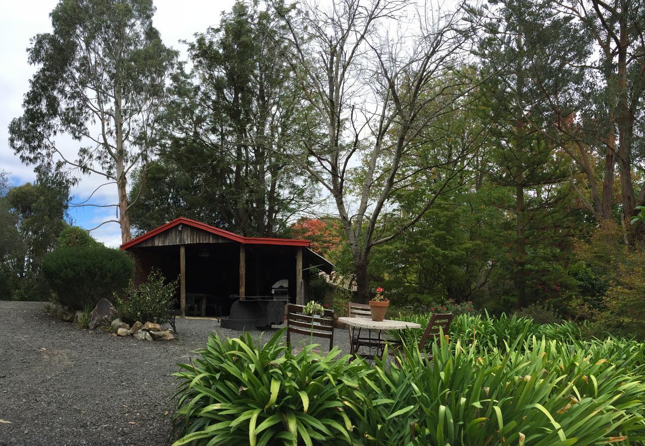 Brigadoon Cottages Haunted Hills 외부 사진